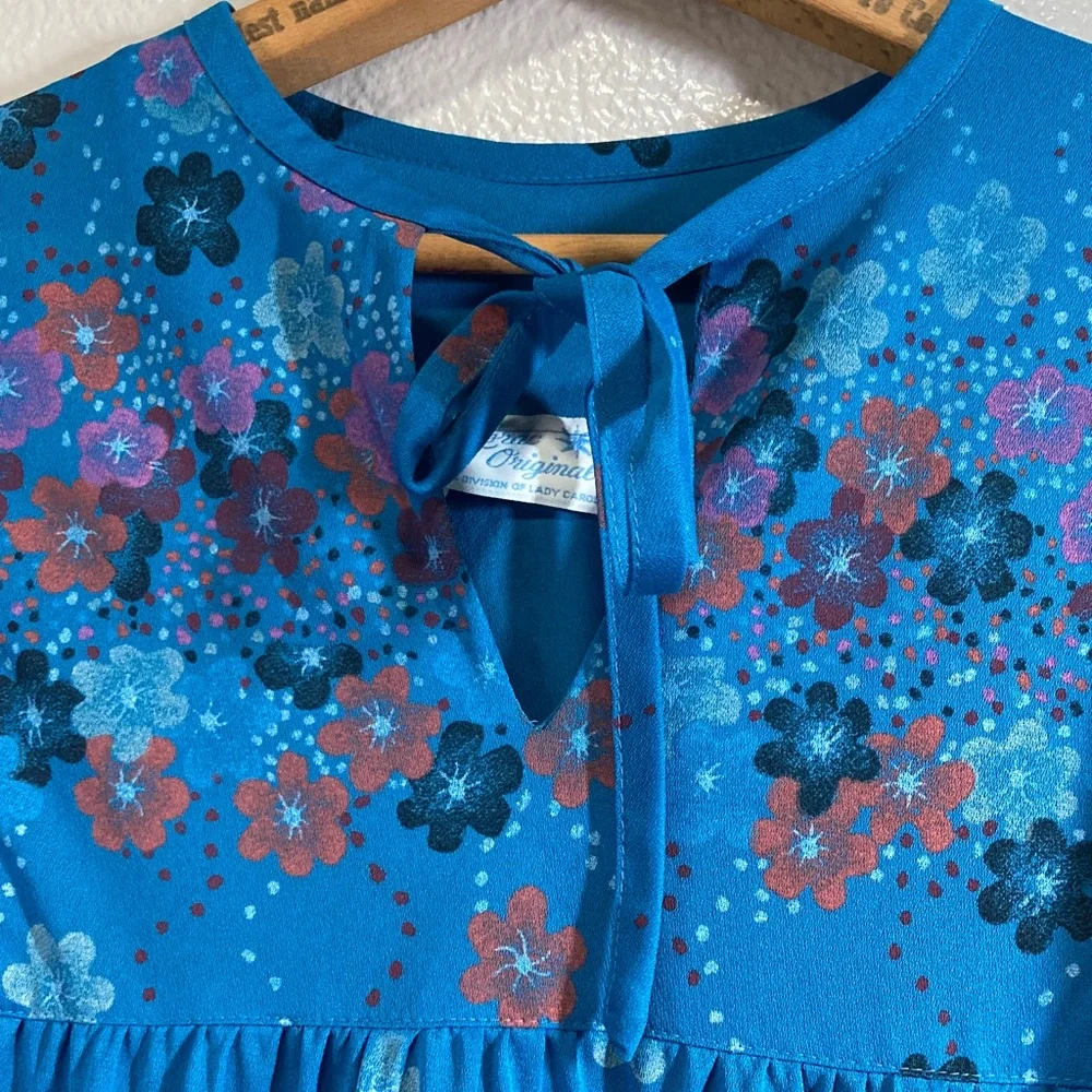 LORAC Blue Floral Long Sleeve Dress - Picture 5 of 7